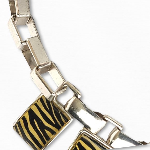 80’s Style Statement Black Stripe Silver tone and Zebra Necklace - Picture 6 of 13